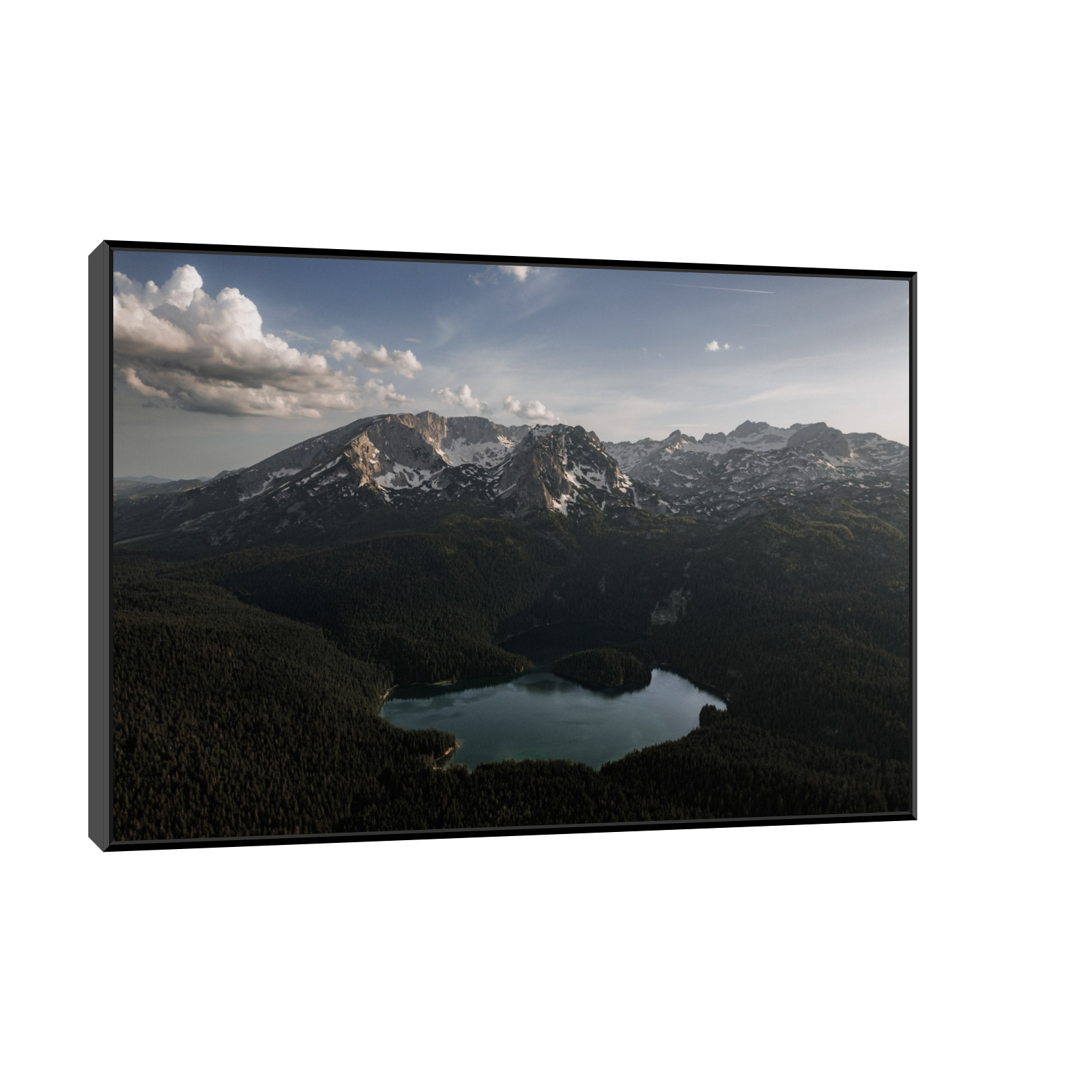 Umetnička slika Planinski pejzaži oko jezera na platnu - NS Canvas Shop