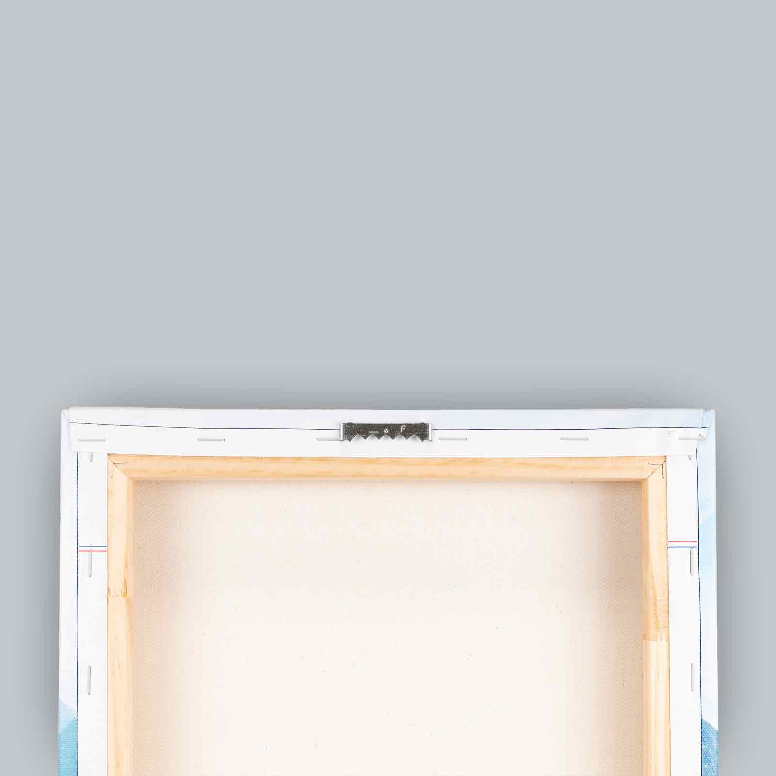 Umetnička slika ​Devojka sa braon minđušama na platnu - NS Canvas Shop