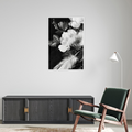 Umetnička slika ​Floralni kontrast na platnu - NS Canvas Shop
