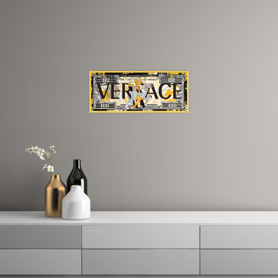Versace Love – Pop Art Bunny Edition
